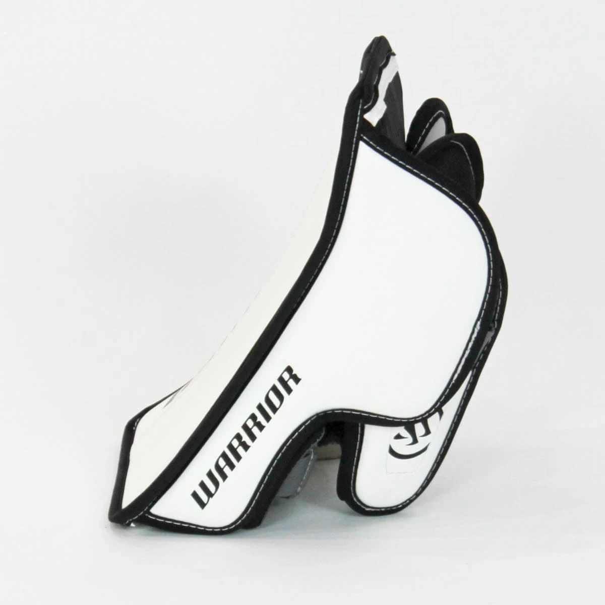 Warrior Ritual G3 Youth Goalie Blocker - Demo A 3 Warrior Ritual G3 Youth Goalie Blocker - Demo A - Image 3