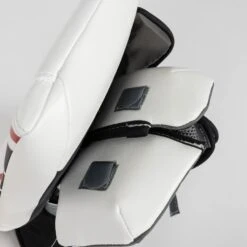 Warrior Ritual G6 E+ Junior Goalie Blocker -Warrior warrior blockers warrior ritual g6 e junior goalie blocker 29106371264578