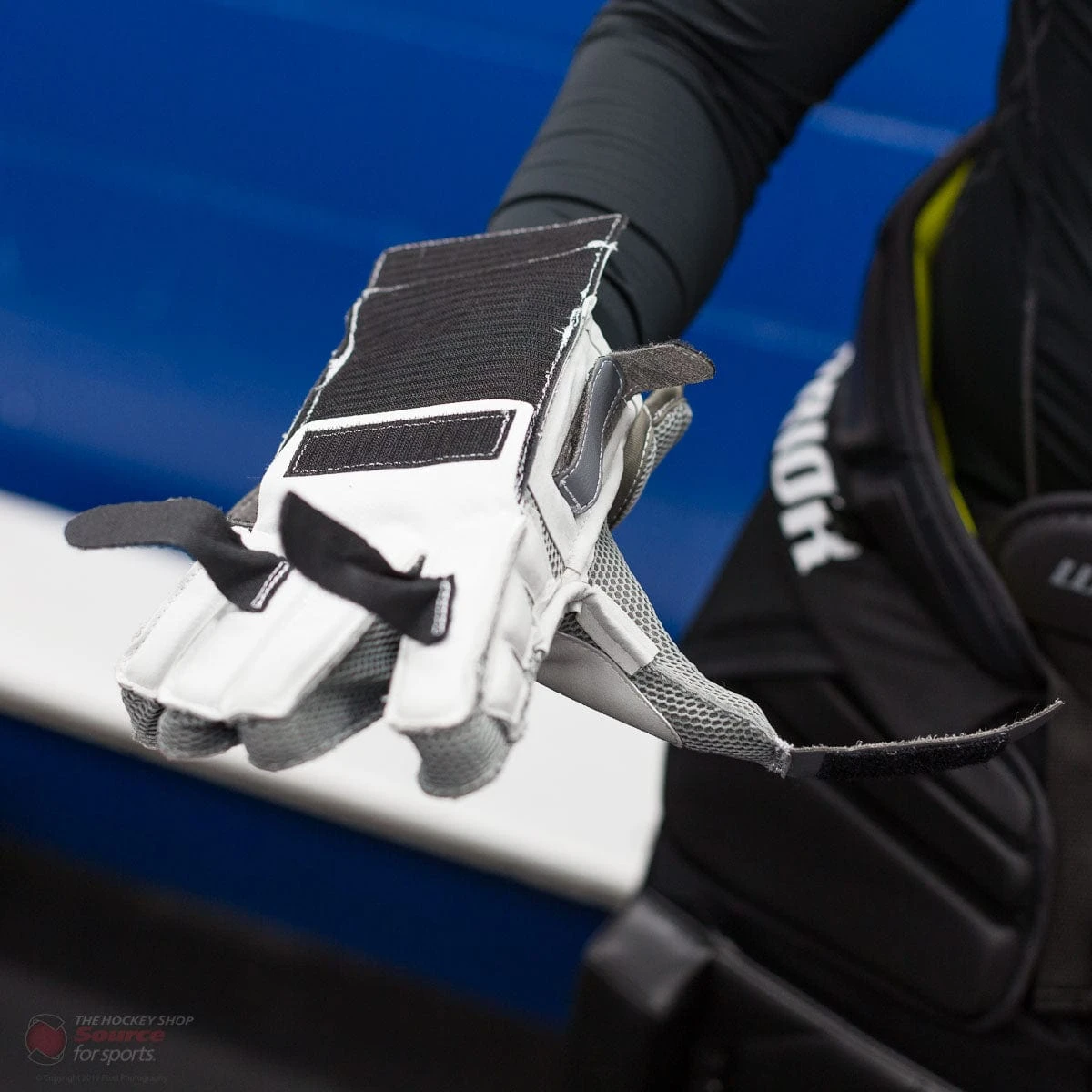 Warrior Ritual GT2 Pro Senior Goalie Blocker 19 Warrior Ritual GT2 Pro Senior Goalie Blocker - Image 19