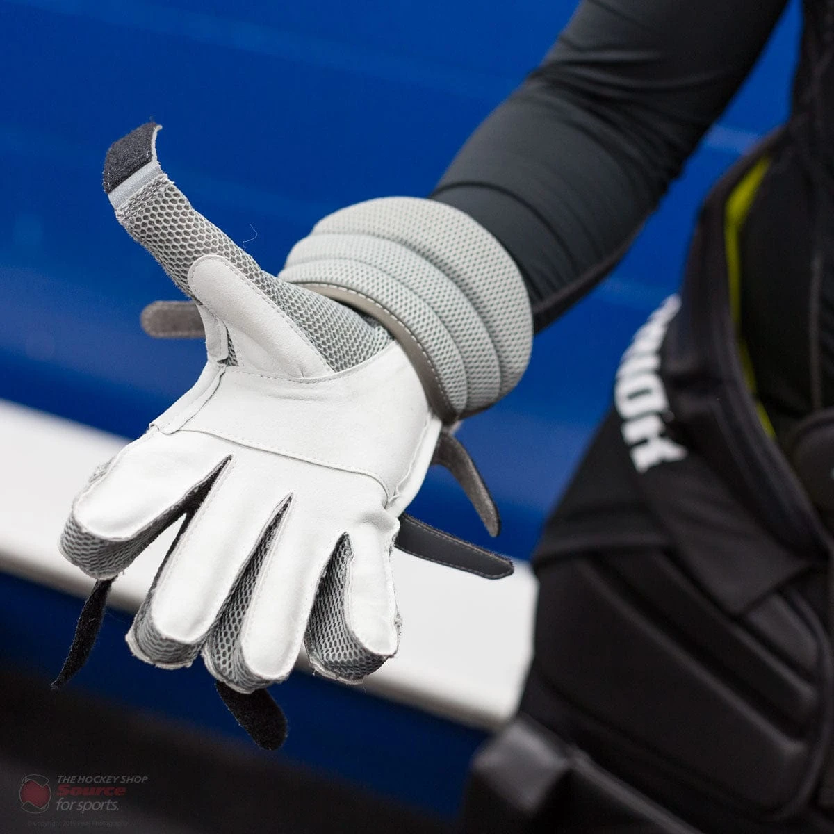 Warrior Ritual GT2 Pro Senior Goalie Blocker 20 Warrior Ritual GT2 Pro Senior Goalie Blocker - Image 20