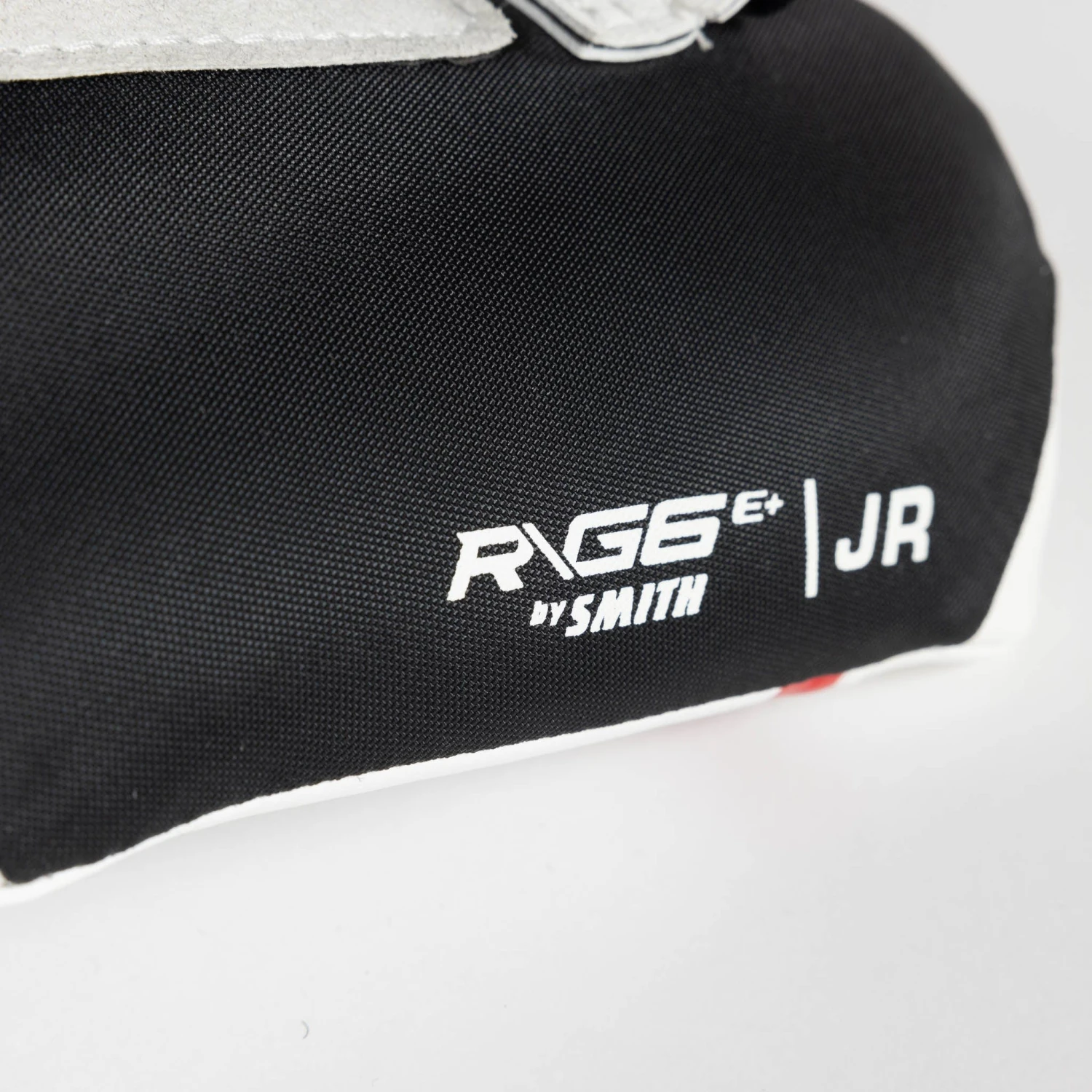 Warrior Ritual G6 E+ Junior Goalie Catcher 11 Warrior Ritual G6 E+ Junior Goalie Catcher - Image 11