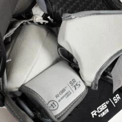 Warrior Ritual G6 E+ Senior Goalie Catcher -Warrior warrior catchers warrior ritual g6 e senior goalie catcher 29106390204482