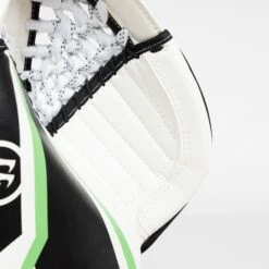 Warrior Ritual G6 E+ Youth Goalie Catcher -Warrior warrior catchers warrior ritual g6 e youth goalie catcher 29106391744578