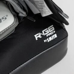 Warrior Ritual G6 Pro+ Senior Goalie Catcher -Warrior warrior catchers warrior ritual g6 pro senior goalie catcher 29106393874498