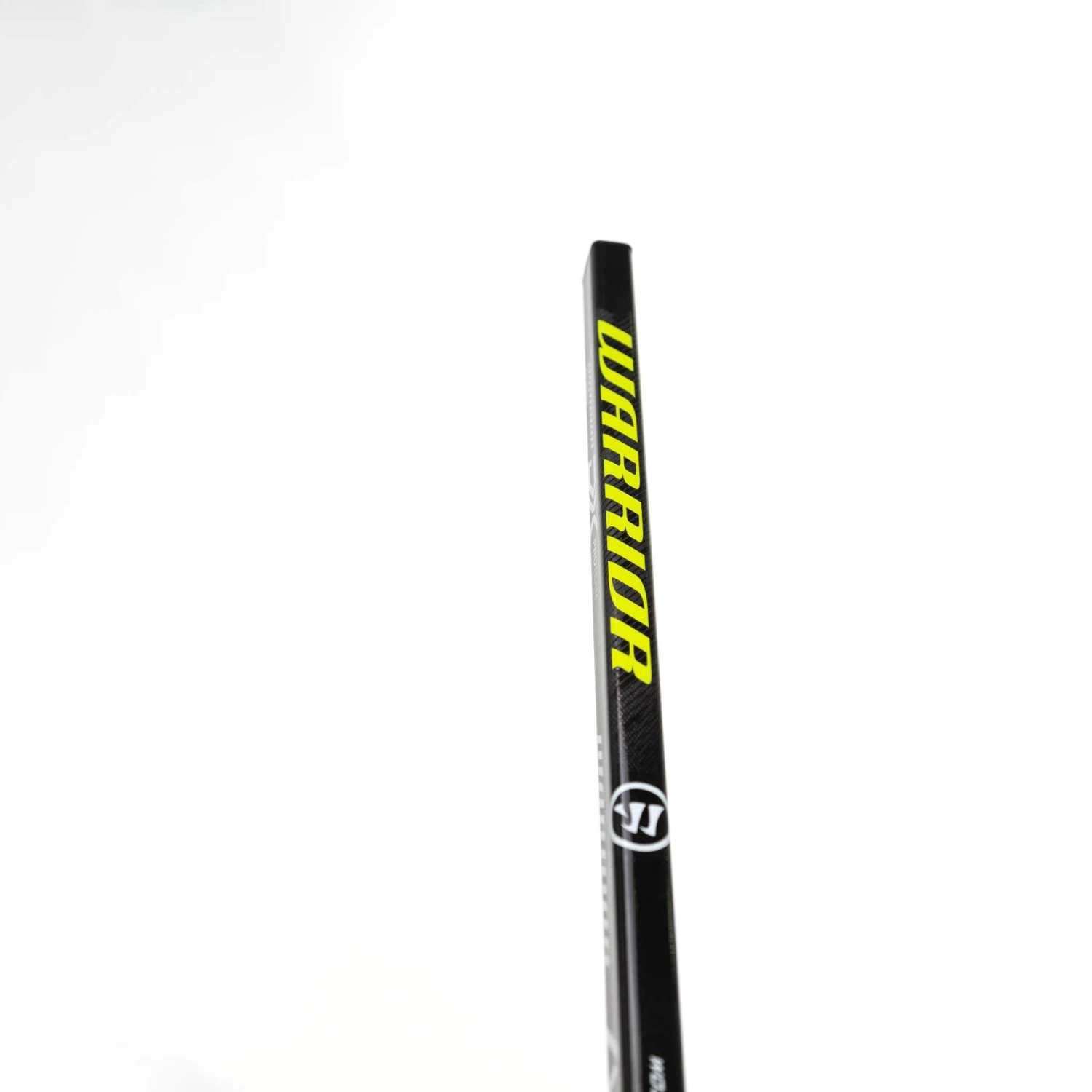 Warrior Alpha DX Pro Team Intermediate Hockey Stick 4 Warrior Alpha DX Pro Team Intermediate Hockey Stick - Image 4