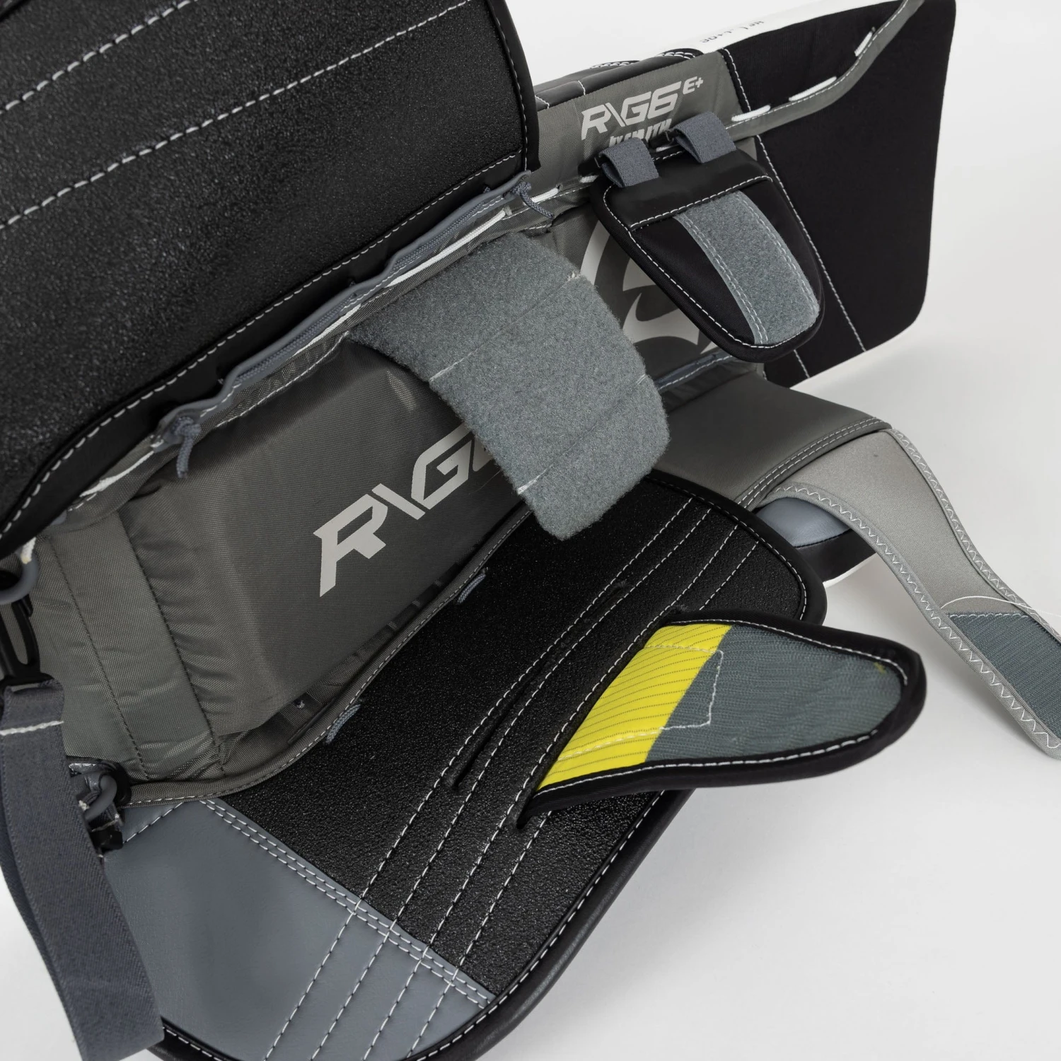 Warrior Ritual G6 E+ Junior Goalie Leg Pads 11 Warrior Ritual G6 E+ Junior Goalie Leg Pads - Image 11