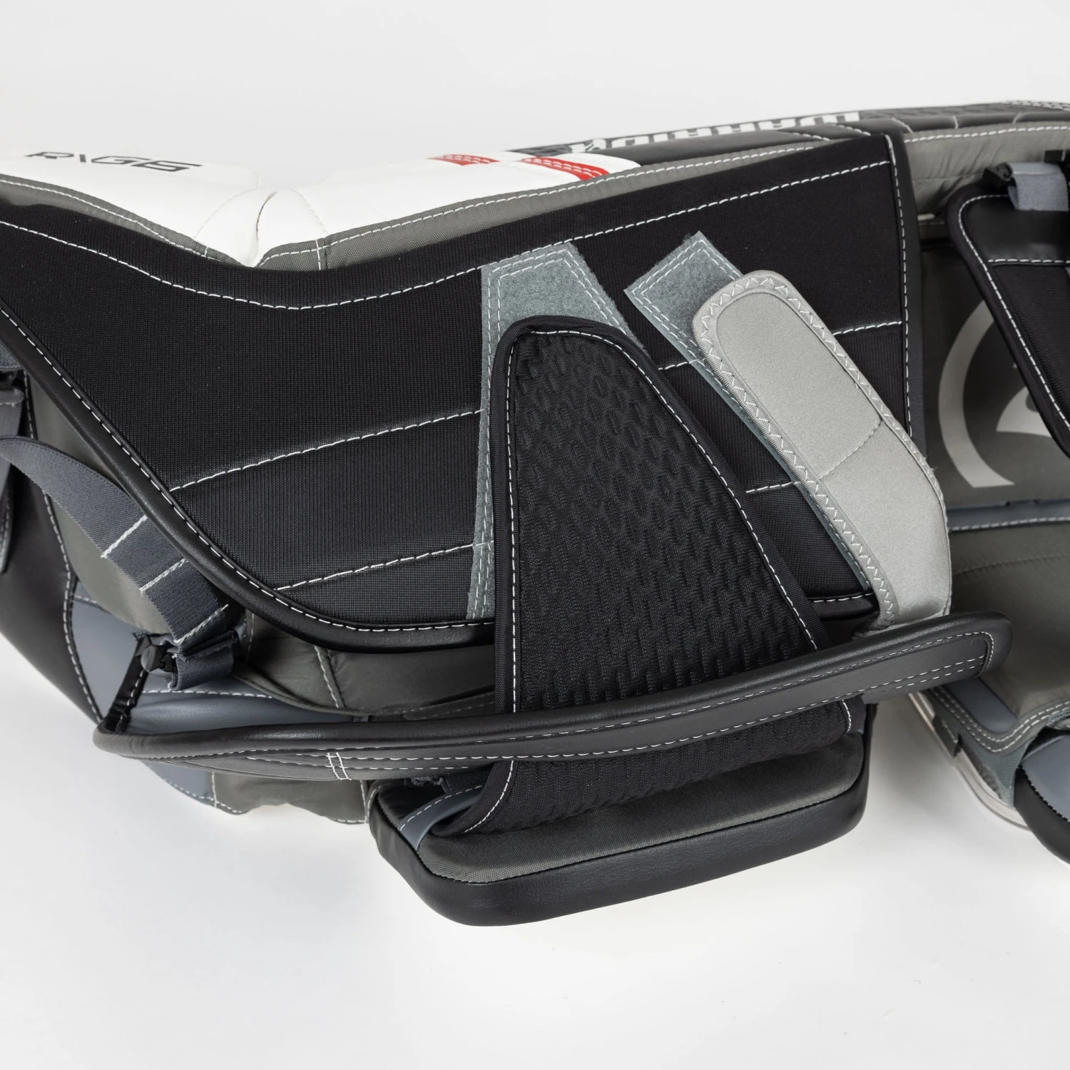 Warrior Ritual G6 E+ Senior Goalie Leg Pads 12 Warrior Ritual G6 E+ Senior Goalie Leg Pads - Image 12