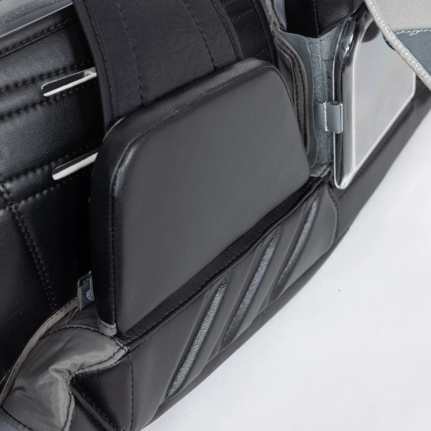 Warrior Ritual G6 Pro+ Senior Goalie Leg Pads 11 Warrior Ritual G6 Pro+ Senior Goalie Leg Pads - Image 11