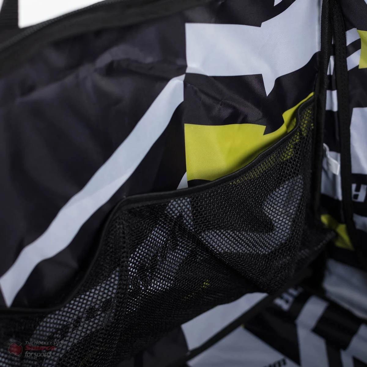 Warrior Q20 Senior Wheel Hockey Bag 8 Warrior Q20 Senior Wheel Hockey Bag - Image 8